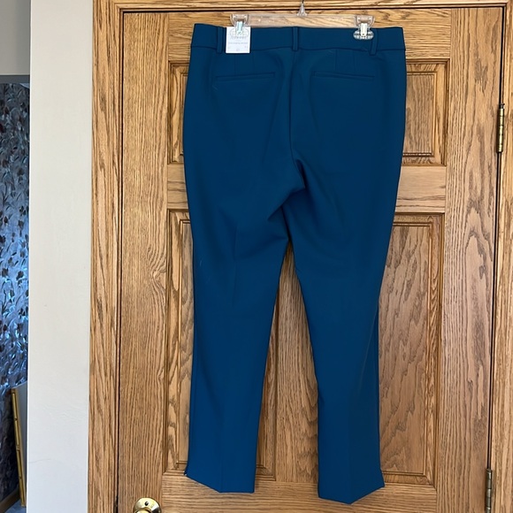NWT Talbots Hampshire Ankle Pant Size 12 - Picture 2 of 8